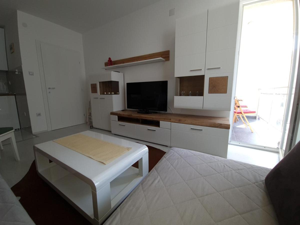 Apartman Kerkez Soko Banja Exteriör bild